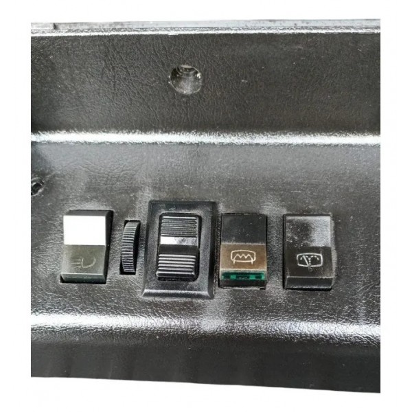 Moldura Inferior Painel Instrumentos Vw Gol Parati 1981 1987