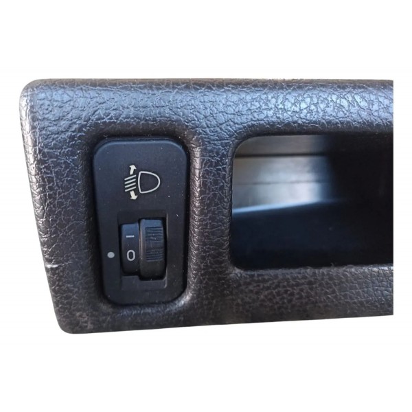 Moldura Botão Porta Objetos Farol Peugeot 206 2001 A 2010