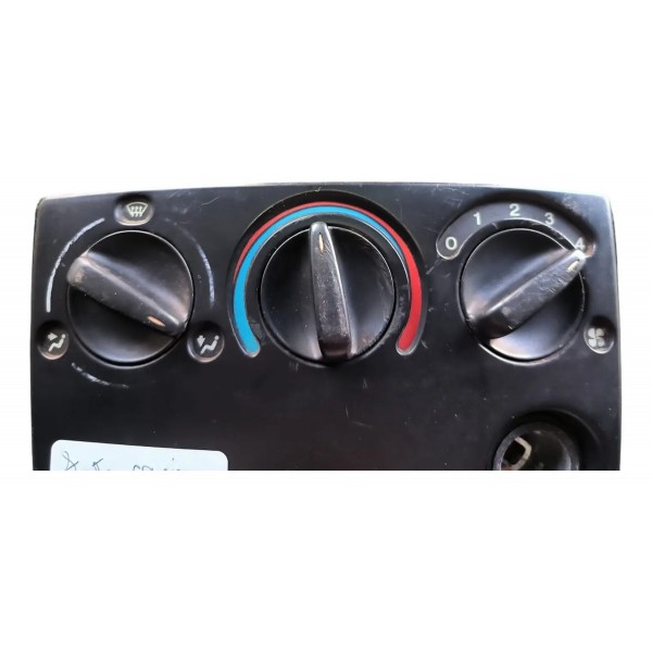Comando Ventilação Ar Quente E Frio Fiesta 2001-2004