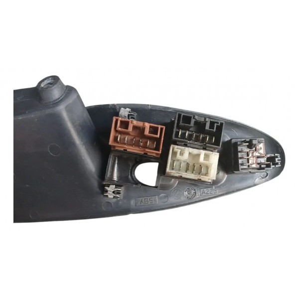 Comando Vidro Eletrico Marea Brava 98/2006 L/e Fiat Detalhe