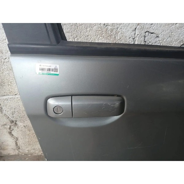 Porta Dianteira Direita Fiat Idea 2005 2010 Usado Dianteira Direito Cinza