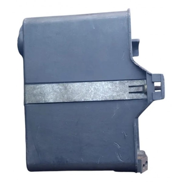 Moldura Suporte Bateria Ford Fiesta 1996 1997 1998 Á 2001 Preto